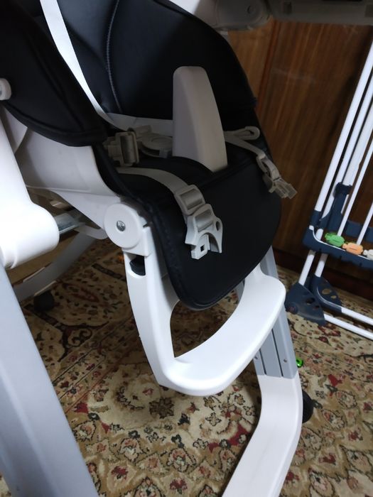 Стульчик SKILLMAX для кормления.