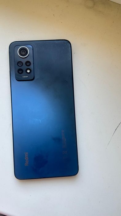 Телефон продается состояние отличное!