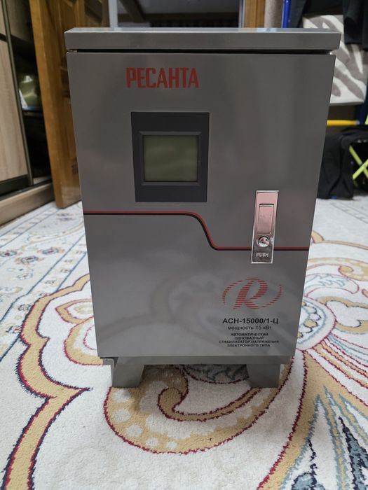 Продам стабилизатор Ресанта