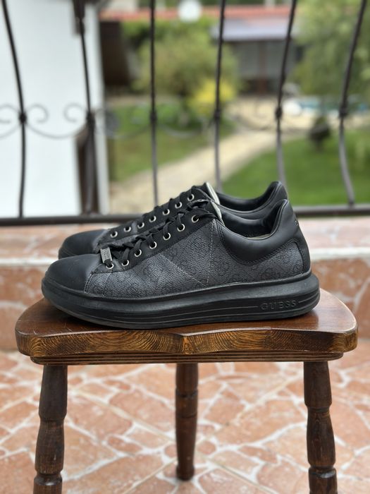 Guess vibo черни обувки за дънки