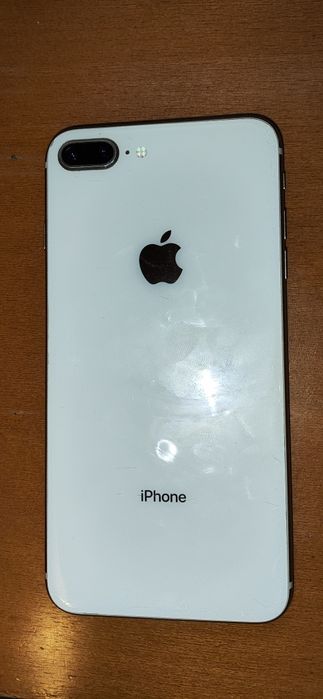 IPhone 8 plus 64 ГБ