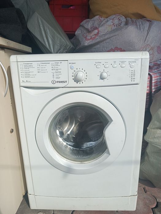 Продам стиральную машину 30000тг