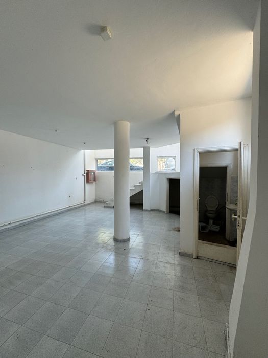 Дава се под наем Магазин в Казанлък - 100 кв.м за 387.6 € - Снимка #7