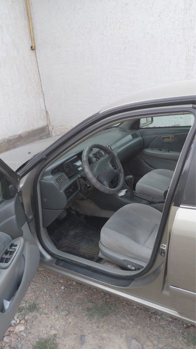 Продам машину toyota camry 20