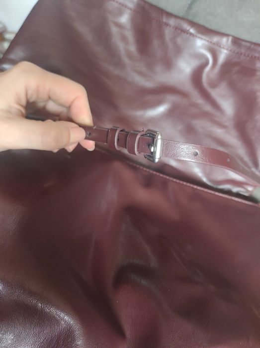 Кожена чанта плик ЗАРА