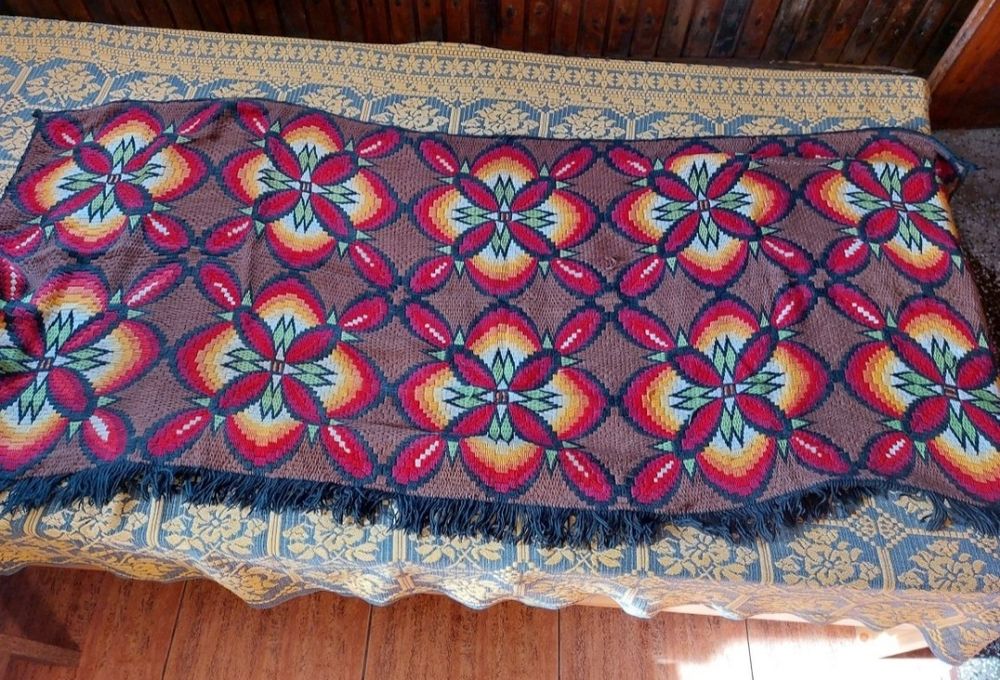 3 Килимчета за стена/покривки