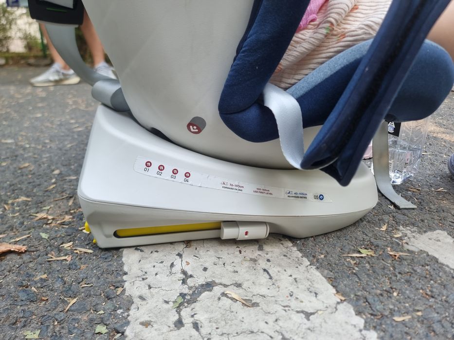 Scaun auto Tweety Plus iSize Buf Boof Blue cu isofix Rotativ 360 grade