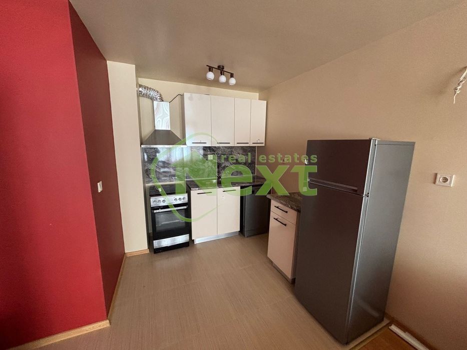 Дава се под наем Тристаен апартамент в София, Левски - 105 кв.м за 598.23 € - Снимка #2
