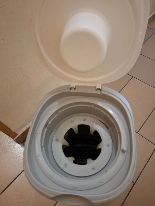 Кош за памперси Tommee Tippee