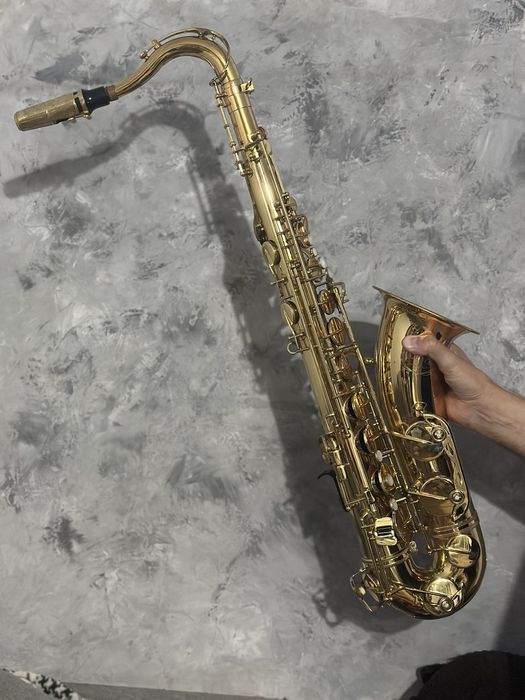 Продам саксофон тенор Jupiter JTS-689  с кейсом. Тайвань