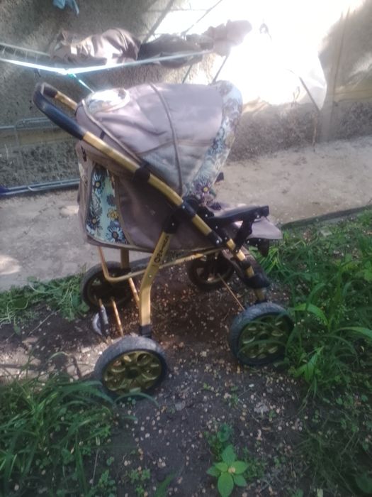 Продам коляску зима-лето
