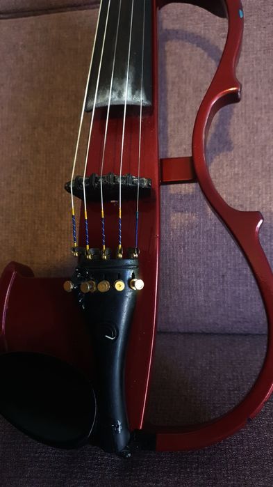 Vînd vioară Yamaha EV-205