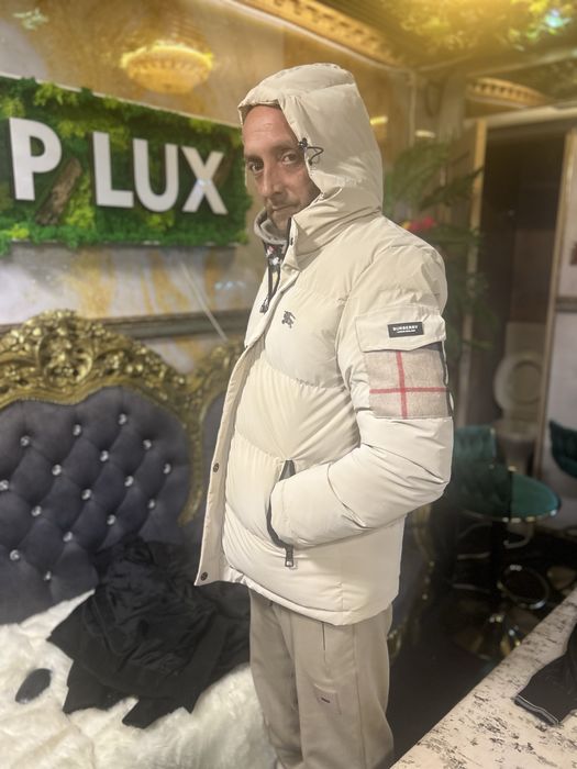 Geaca burberry barbati lichidare stoc