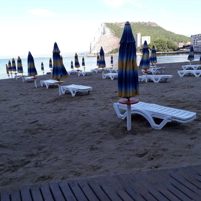 PERFECT HOUSE! Къща до морето + 1 дка овощна градина. СПЕШНО!