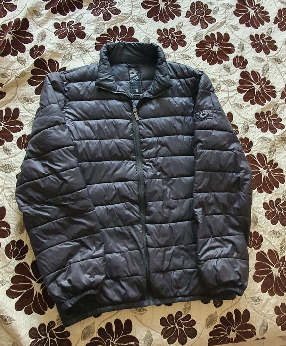 Пролетно-есенно спортно яке Lotto