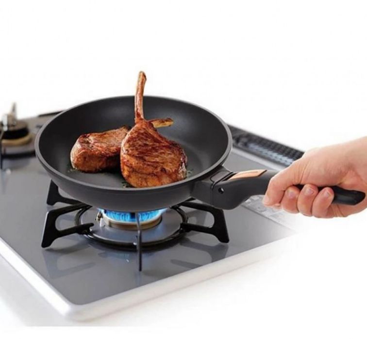 Тиган Tescoma SmartClick Ø24cm с подвижна дръжка