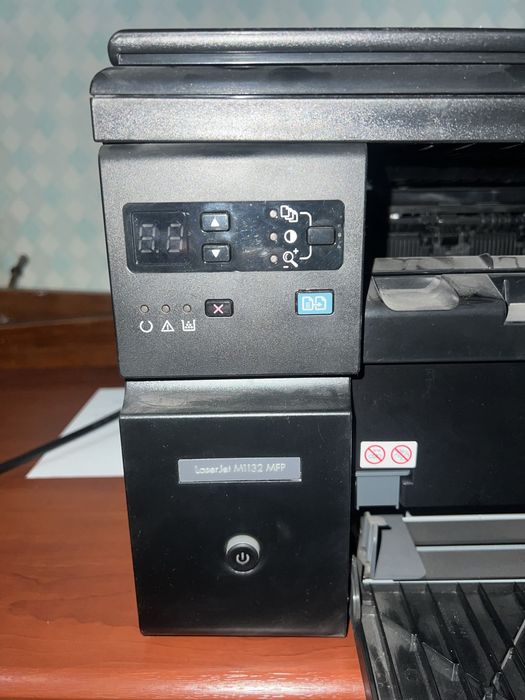 продам принтер и картридж пустой