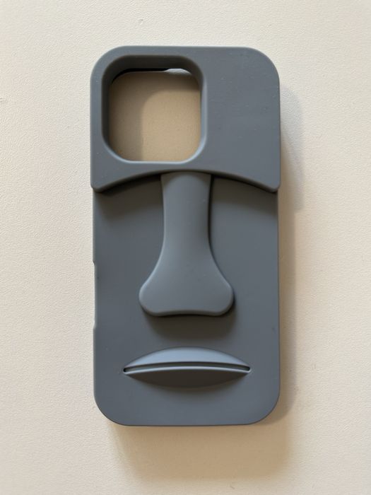 Калъфи за IPhone 16 pro и 13. нови