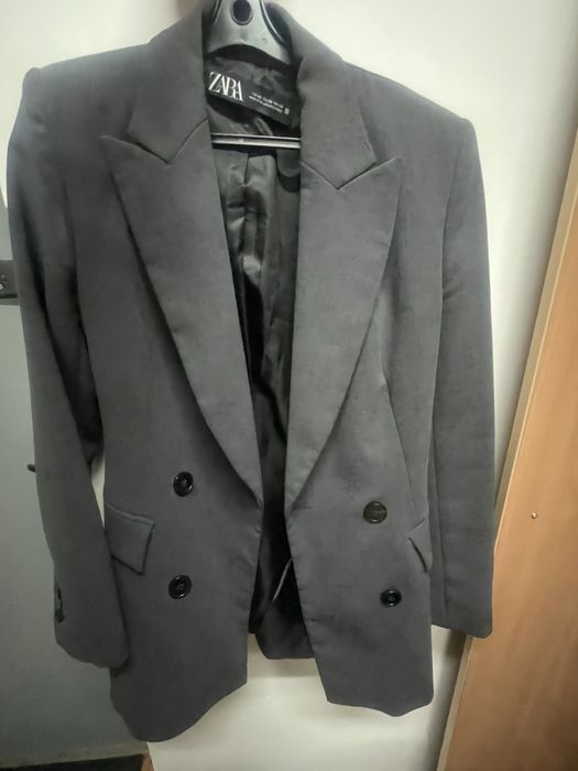 Продам женские пиджаки