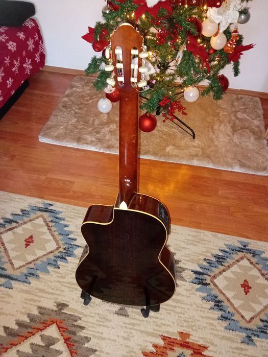 Chitara electro acustica clasica