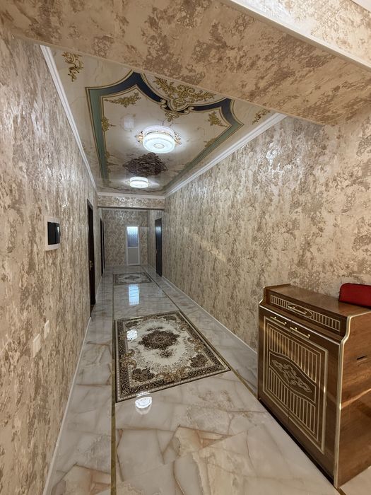 Ижарага берилади 3 хона 3- етаж махсимум Гостиница юлида мира куча