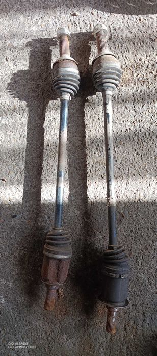 Задни полуоски за Хонда црв