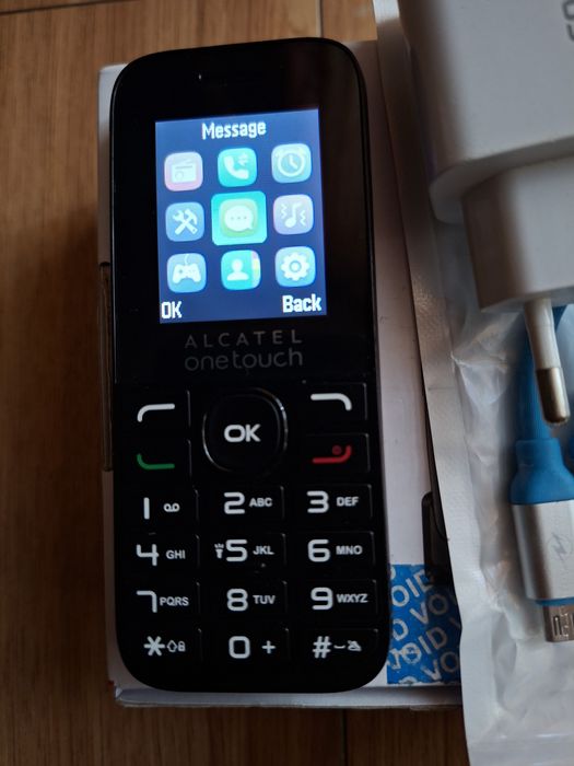 Top telefon clapeta,meniu engleza.