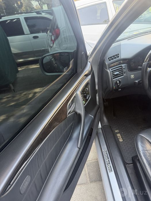 W210 avangarde 2001