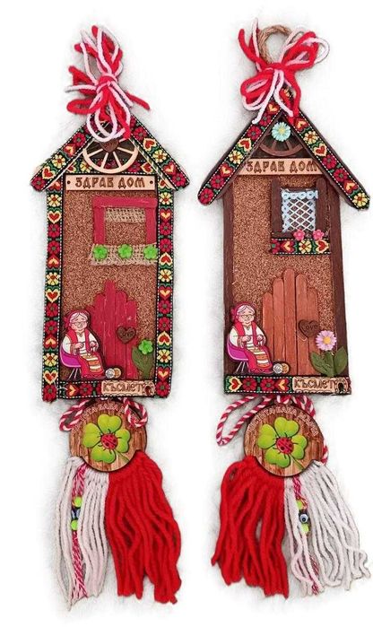 Мартеници за декорация–ръчна изработка