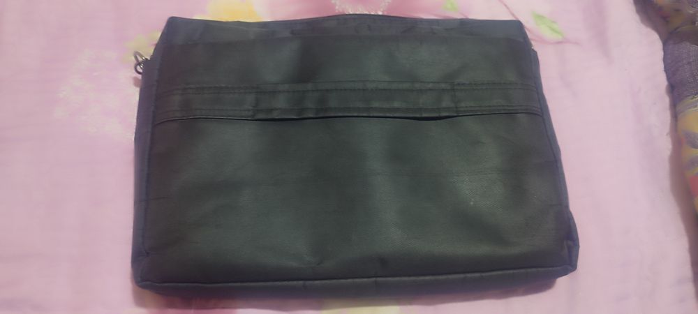 Notebook Core i 3 Lenova yangi