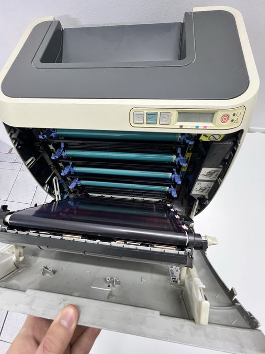 Hp color laser jet 1600. Продам принтер. Цветной лазерный принтер