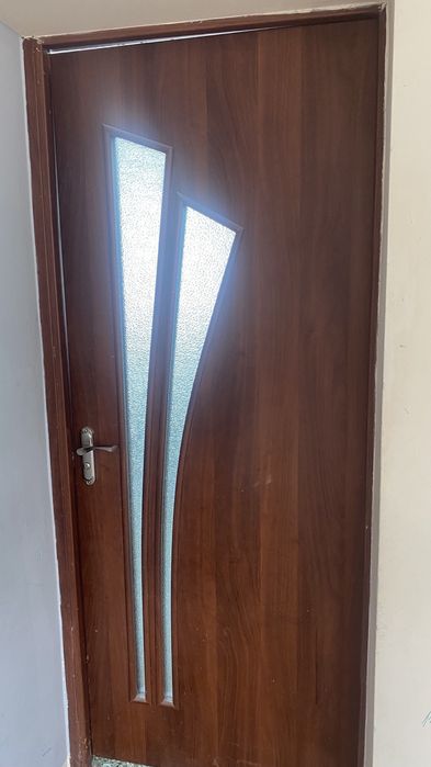 Межкомнатные дверит