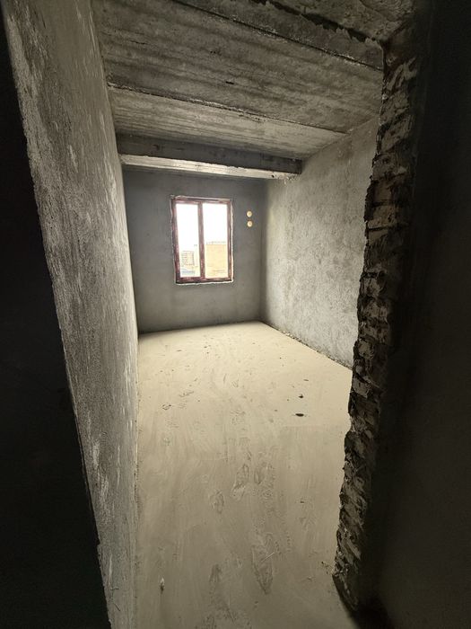 Янги домда 2х квартира сотилади каробка