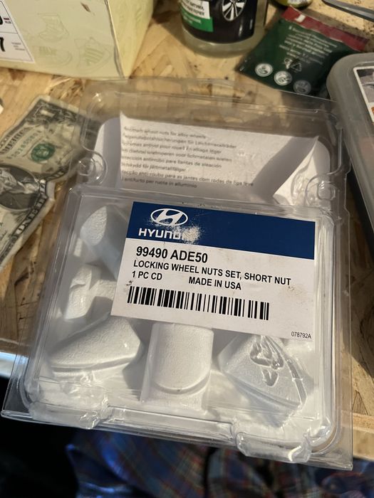 Секретные болты для Hyundai