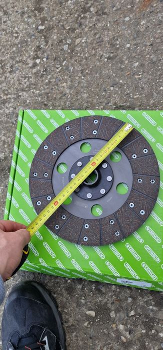 Disc ambreiaj tractor tractoare tip italian fiat goldoni etc pentru to