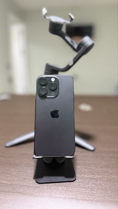 iPhone 16 pro 1TB Black