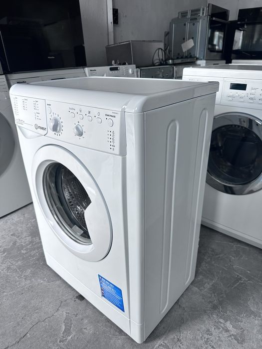 Пералня INDESIT, дълбока 45см. Безплатна доставка за София
