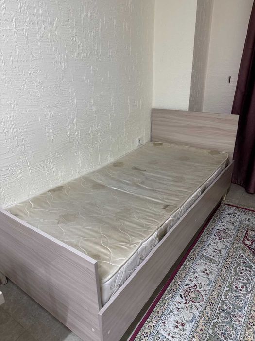 Продам односпальные кровати