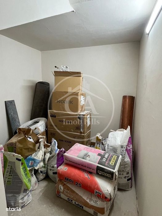 Casă de vânzare P+E+M cu 7 camere in Cartierul Grigorescu, Oradea