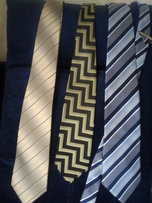 Галстуки мужские