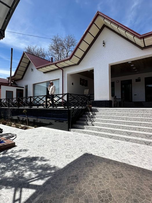 Дача в Чимгане для семенй