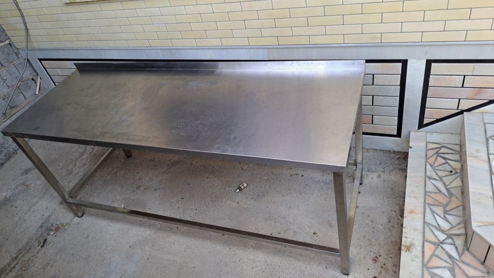 Стол для салатов высота 86 ширина 70 дилина 200 метра