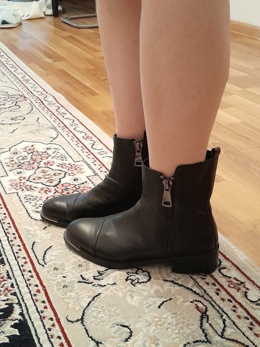 Продам сапоги  осень весна