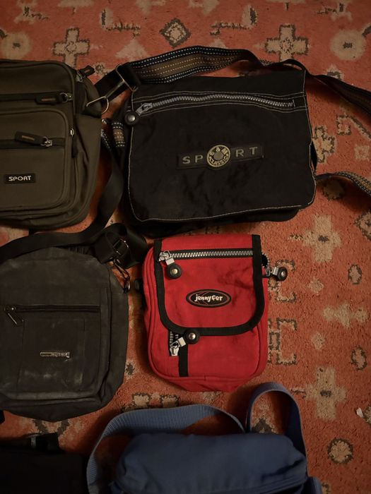 lot de borsete, puma albastra si alte modele sport etc