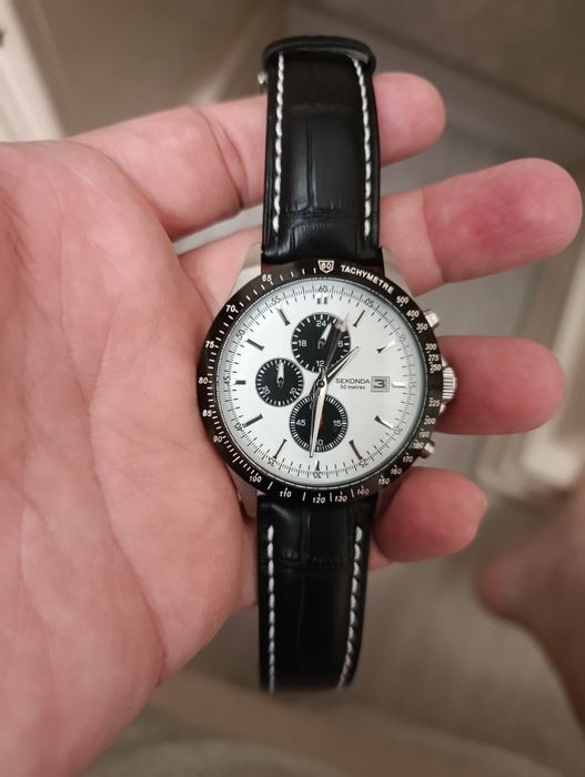 Продаются японские часы SEKONDA Хронограф