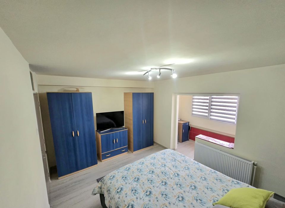 SCHIMB  apartament 3 camere București cu Vila/Casa in zona Brasov