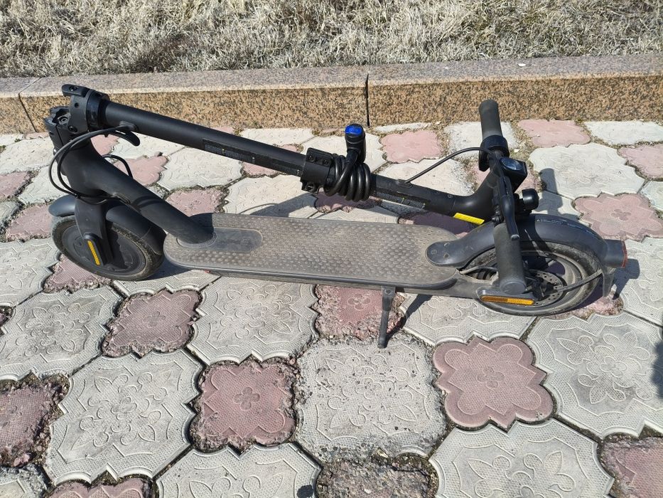 Электро самокат,, сяокат,,.