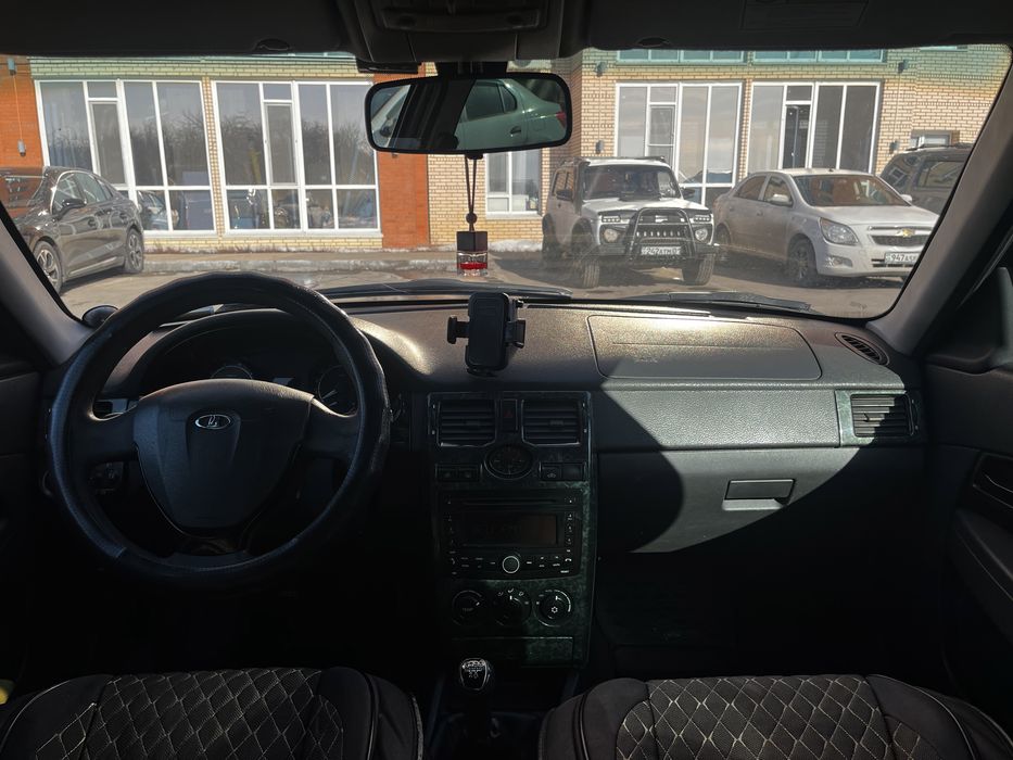 Приора 2013гв в хорошем состояние