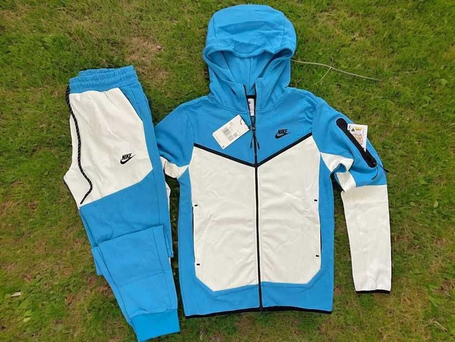 Trening NIKE TECH FLEECE - Trening Set Complet - Model Unisex Premium