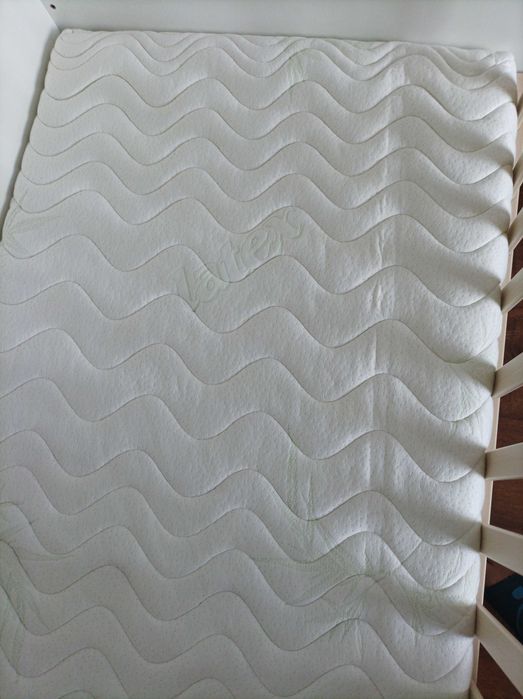 Бебешка кошара с матрак